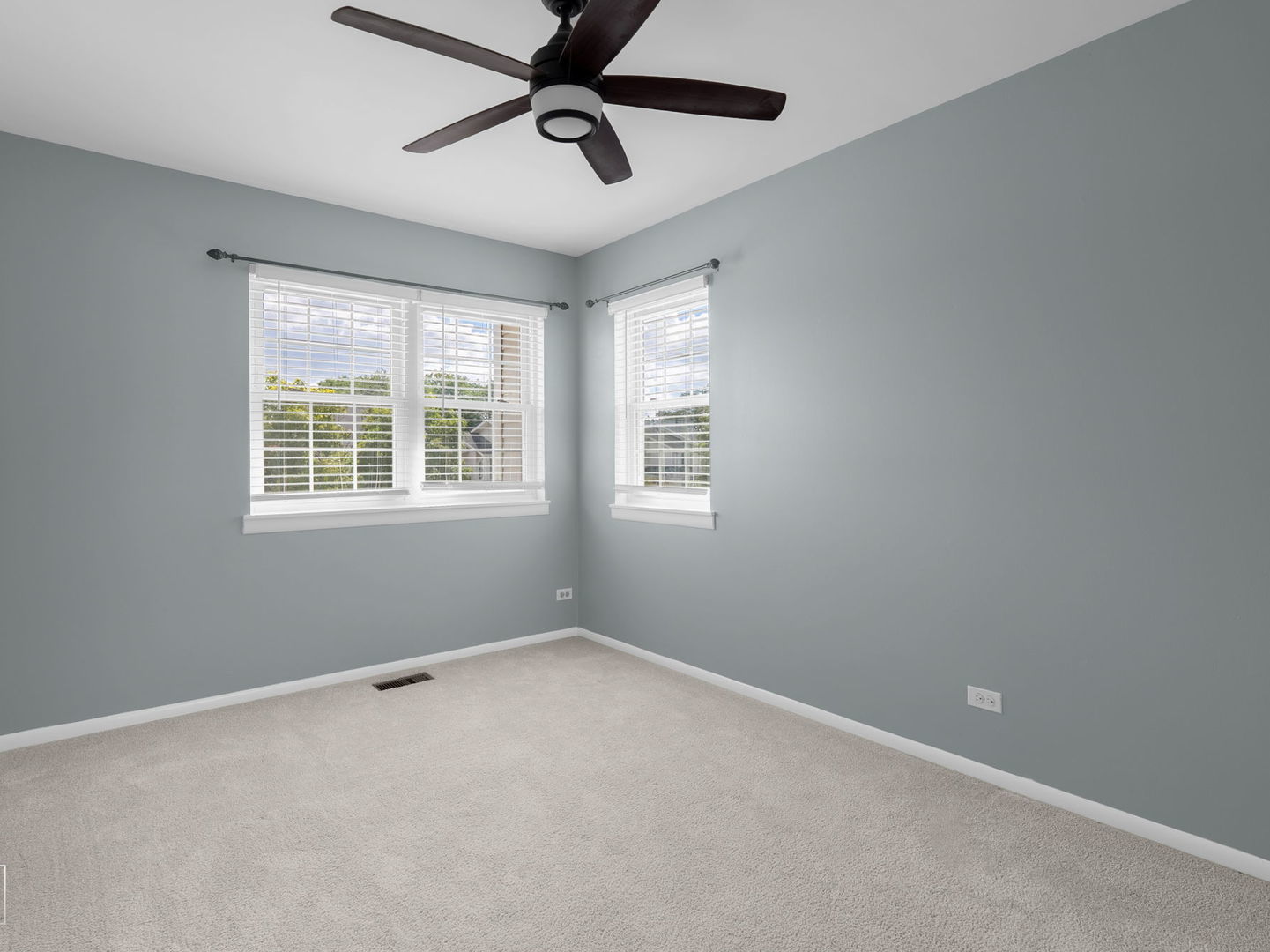 845 DRACUT Lane #00, Schaumburg, IL 60173