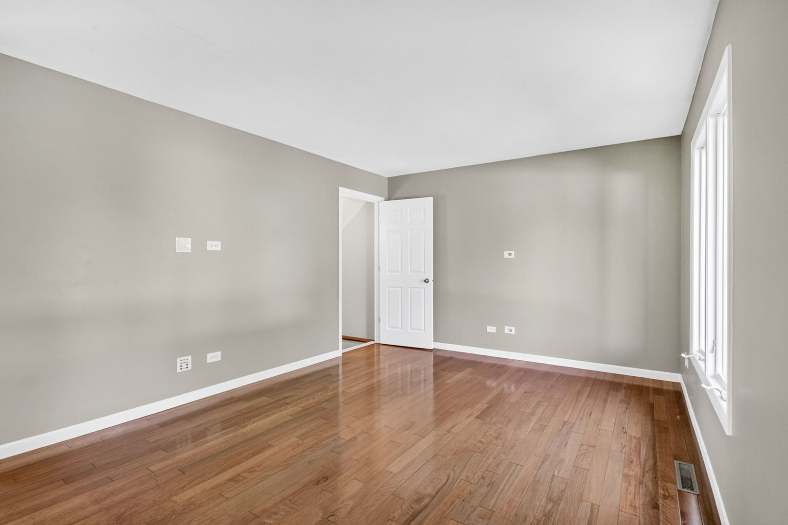 606 Briarwood Court, Elwood, IL 60421