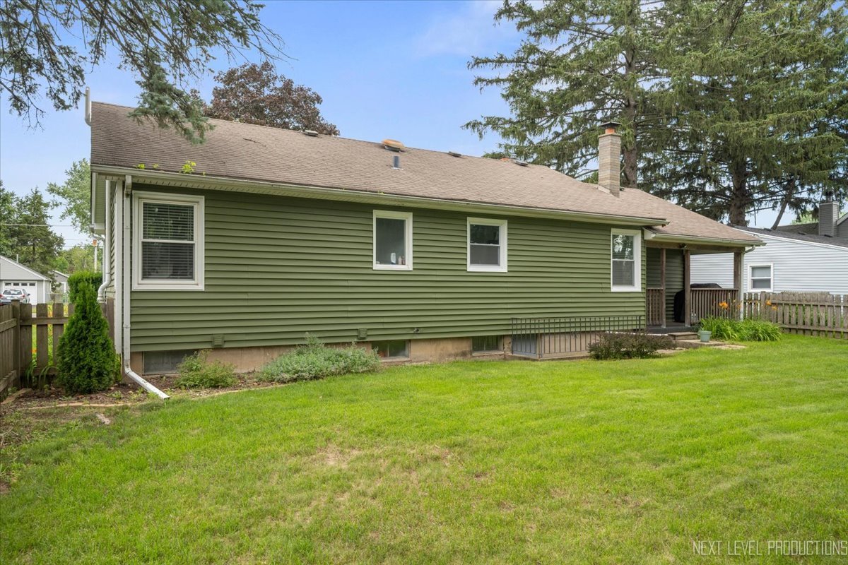 129 Weaver Drive, Cary, IL 60013