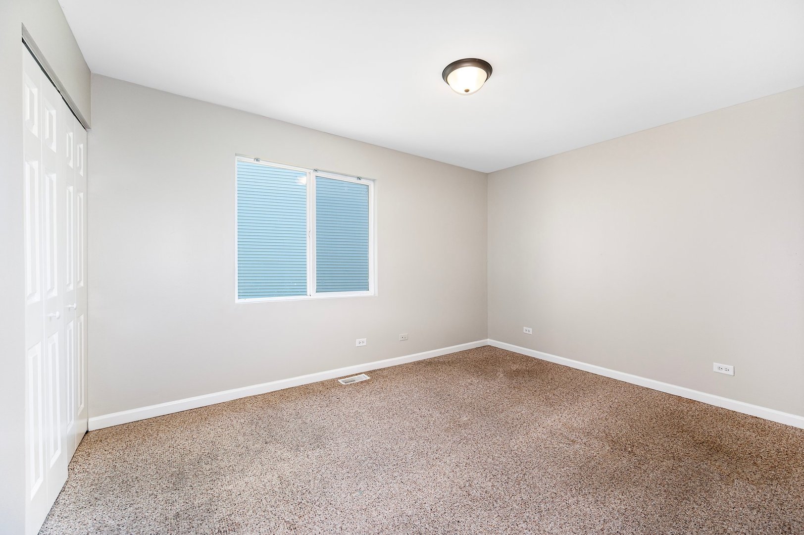 231 N Canyon Drive, Bolingbrook, IL 60490