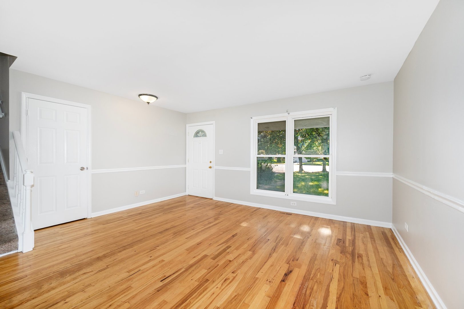 231 N Canyon Drive, Bolingbrook, IL 60490
