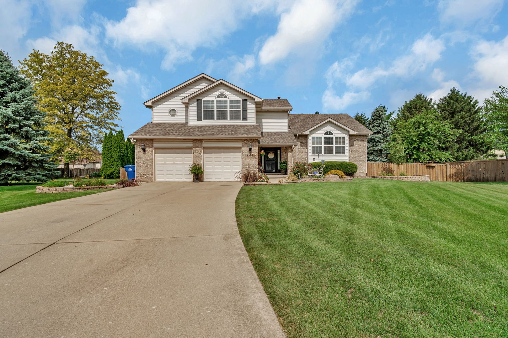 401 Feeney Drive, Minooka, IL 60447