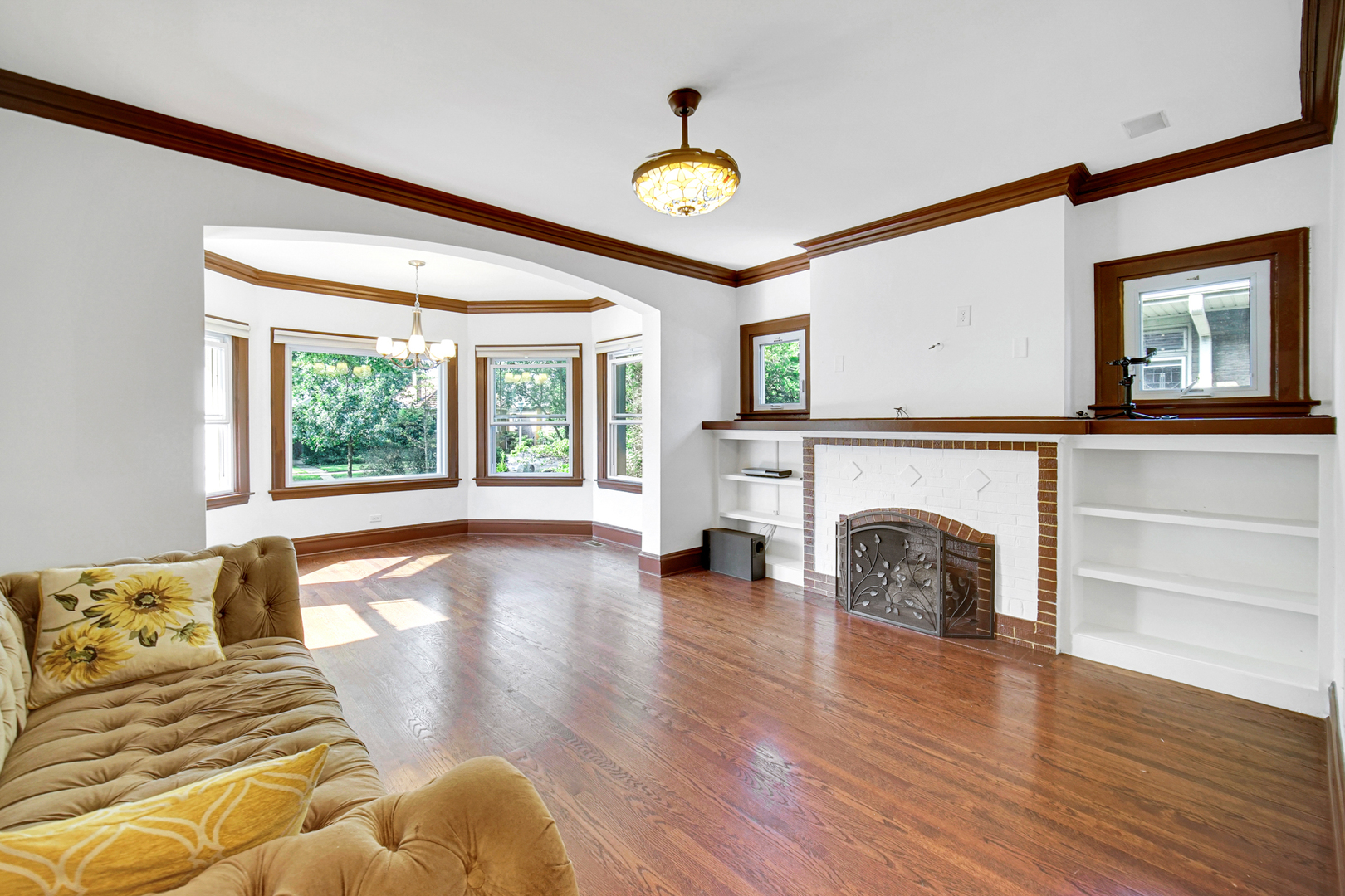 10 Le Moyne Parkway, Oak Park, IL 60302