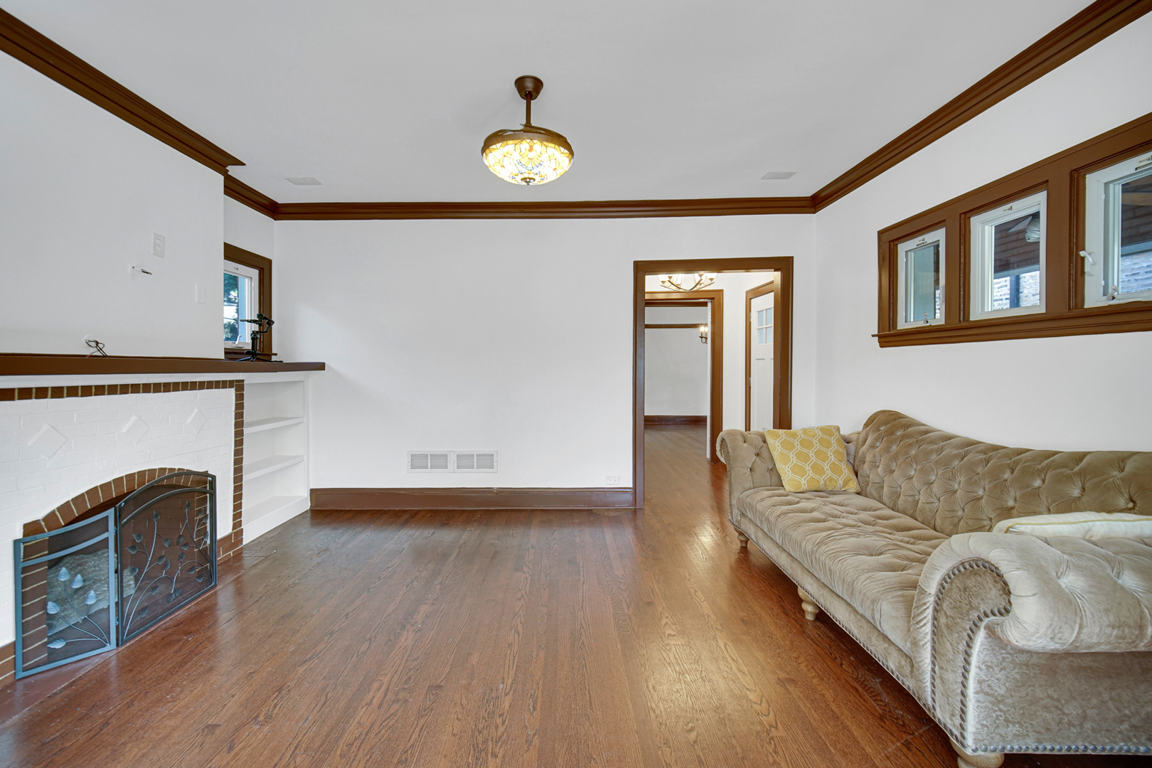 10 Le Moyne Parkway, Oak Park, IL 60302