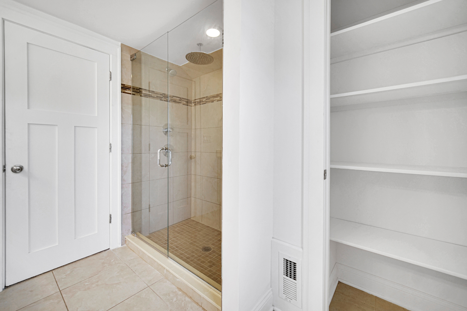 10 Le Moyne Parkway, Oak Park, IL 60302