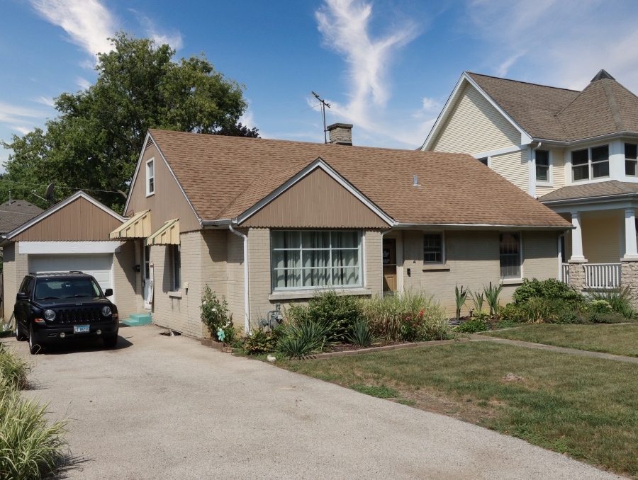 220 S Bothwell Street, Palatine, IL 60067