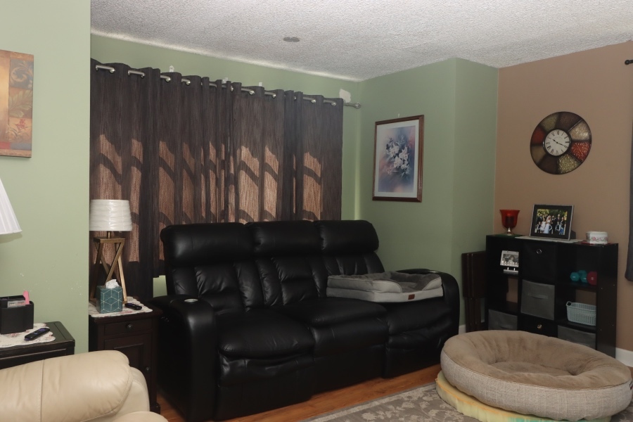 220 S Bothwell Street, Palatine, IL 60067