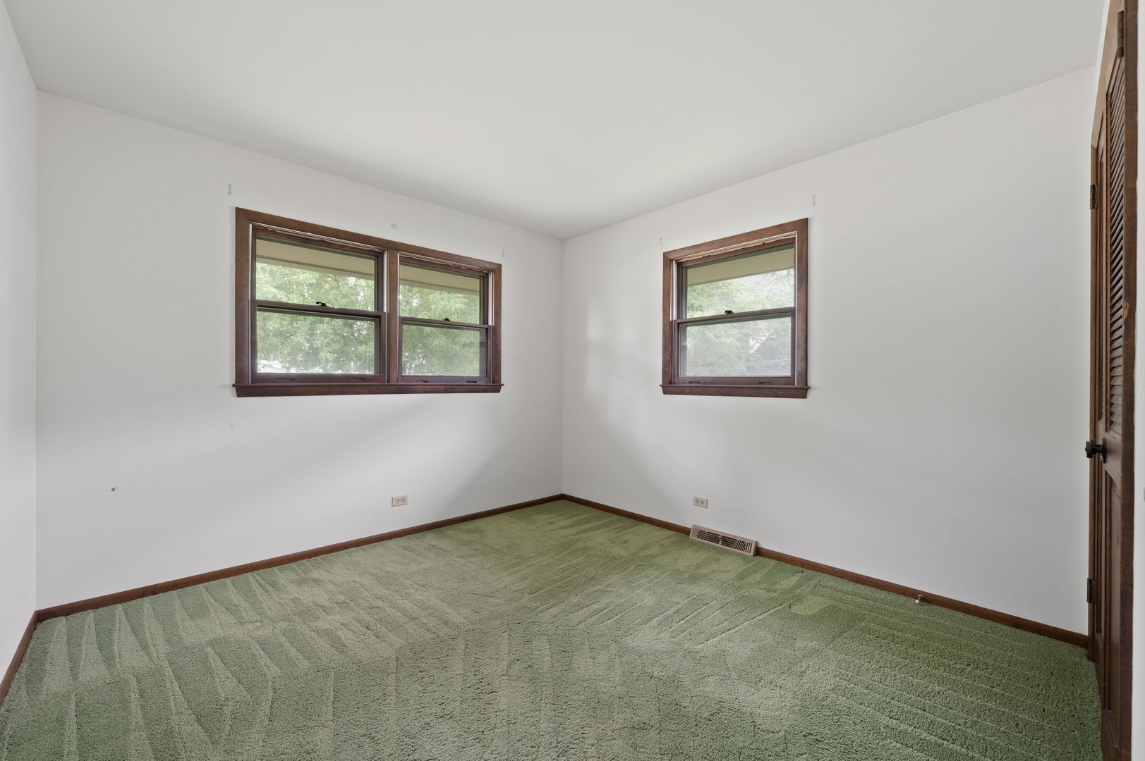 227 Kimball Avenue, Wauconda, IL 60084