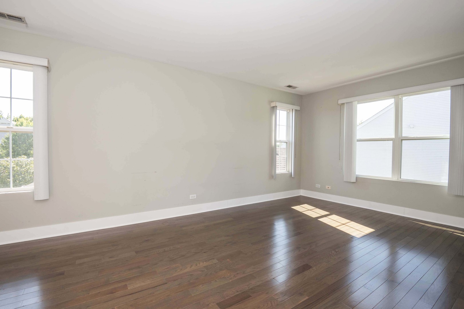 1536 Trails End Lane, Bolingbrook, IL 60490