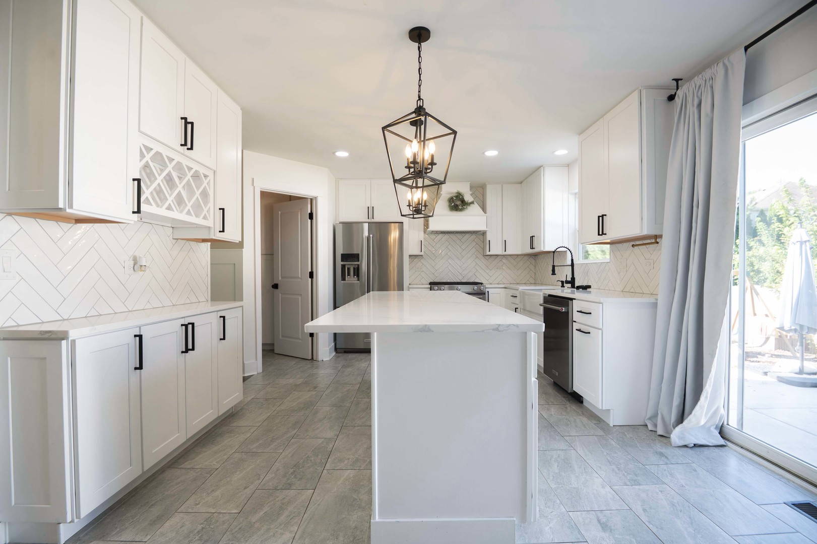 1536 Trails End Lane, Bolingbrook, IL 60490