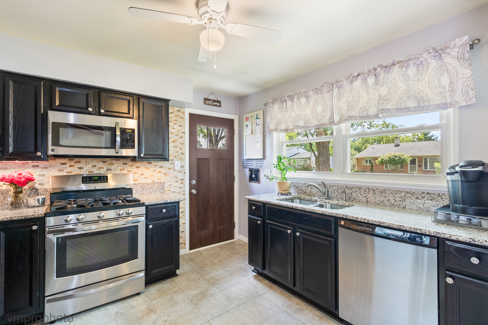 1408 E Reynolds Drive, Palatine, IL 60074
