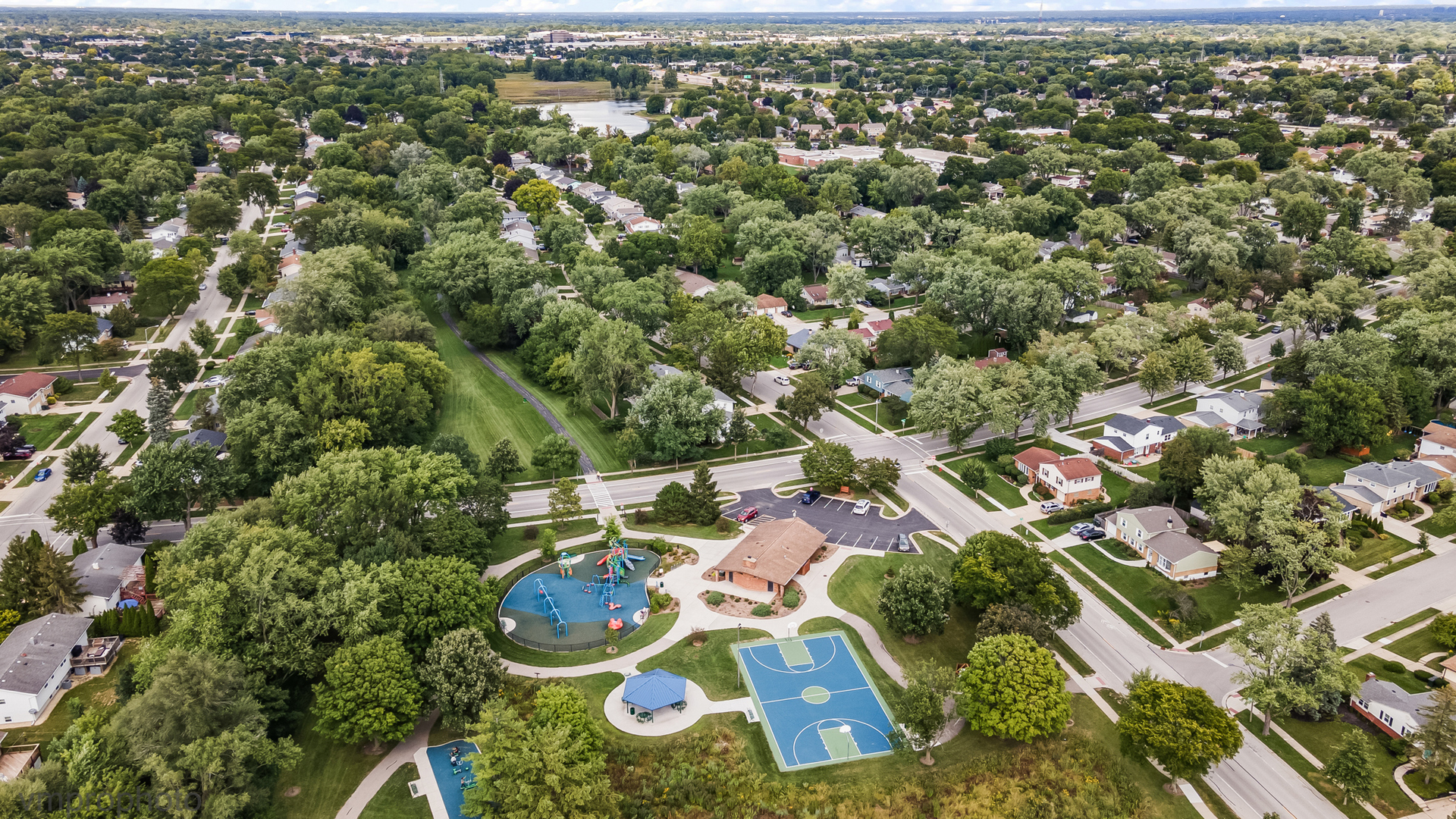 1408 E Reynolds Drive, Palatine, IL 60074