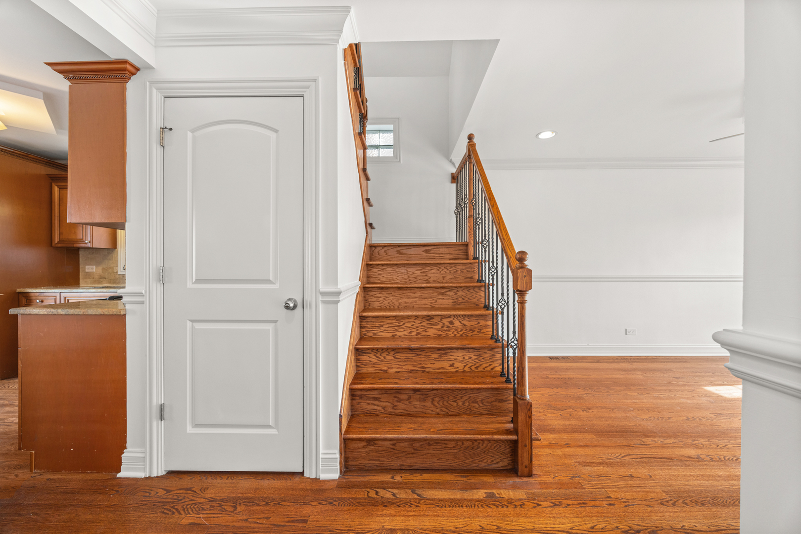 6613 S Kenneth Avenue, Chicago, IL 60629