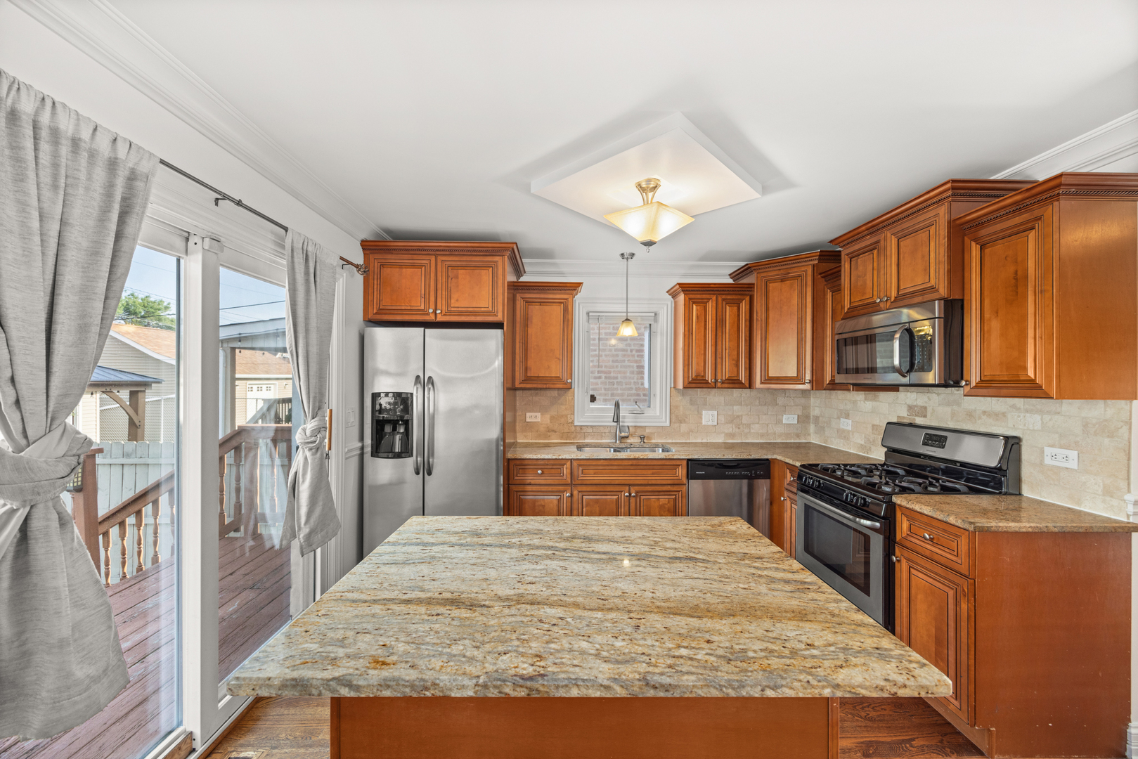 6613 S Kenneth Avenue, Chicago, IL 60629