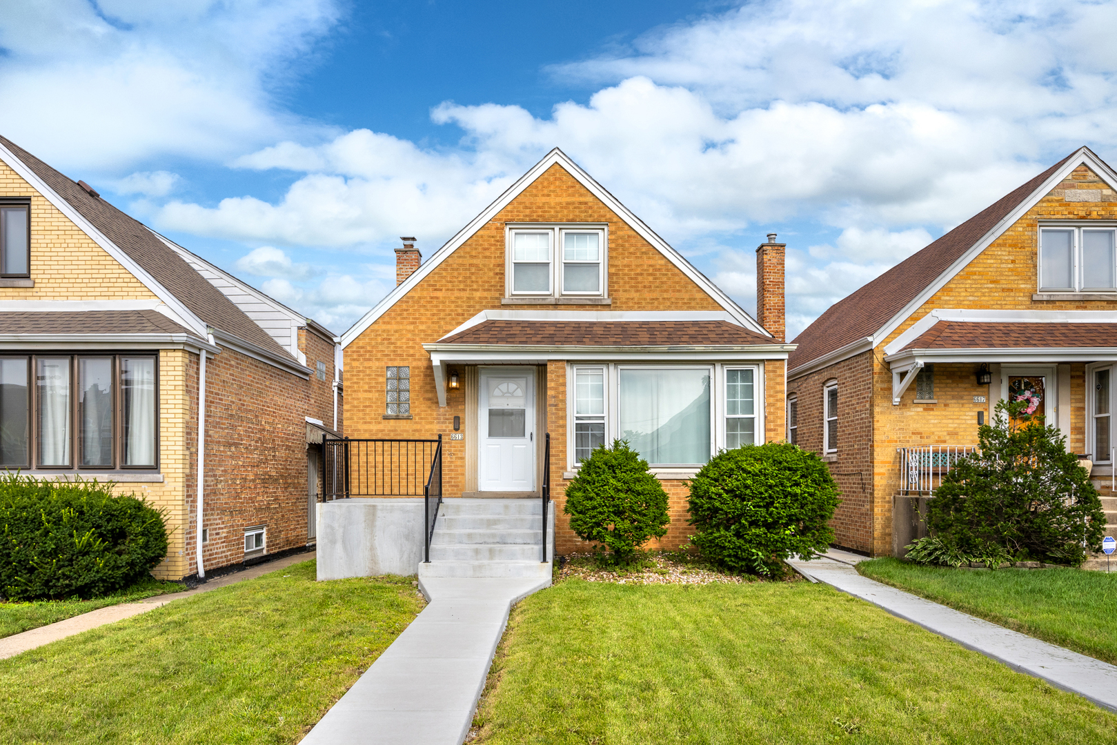 6613 S Kenneth Avenue, Chicago, IL 60629