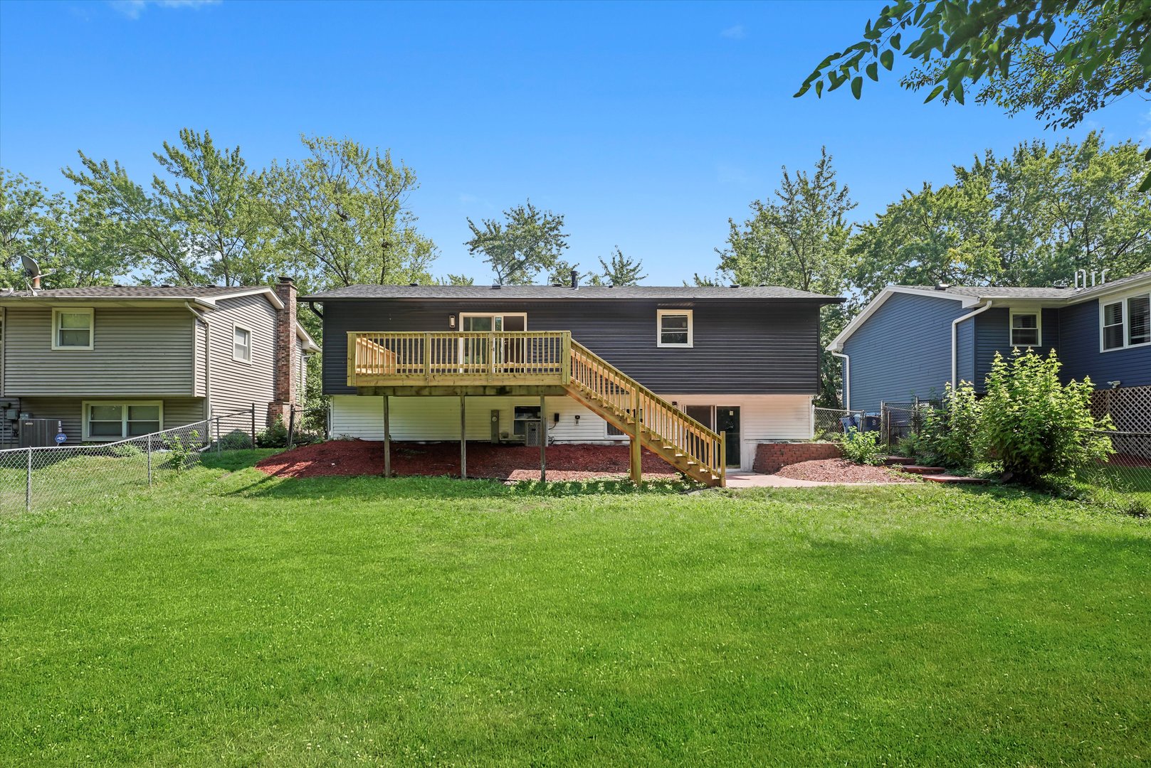 1635 216th Street, Sauk Village, IL 60411