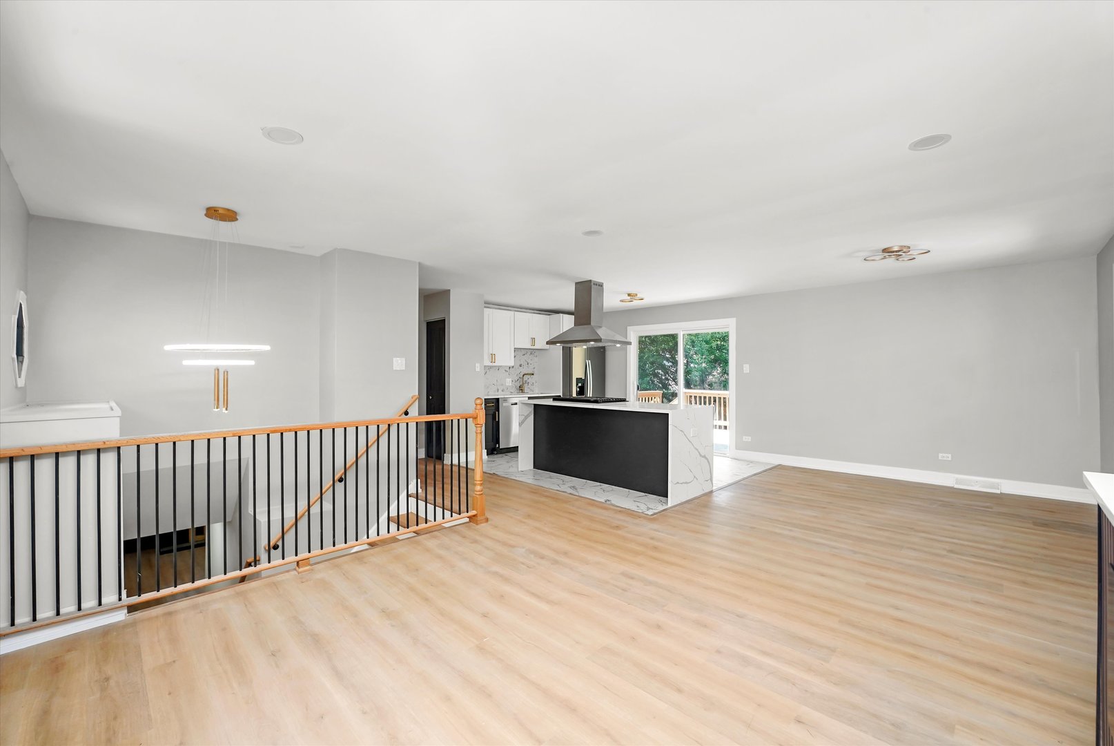 1635 216th Street, Sauk Village, IL 60411