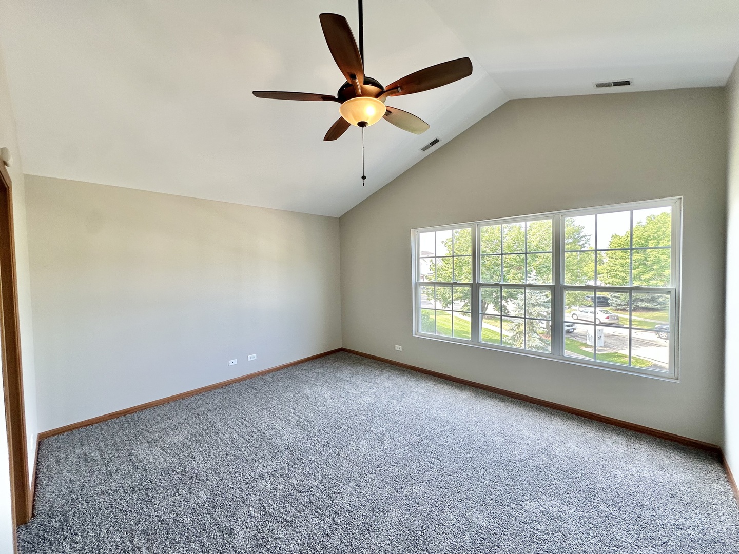 1911 W Crestview Circle, Romeoville, IL 60446