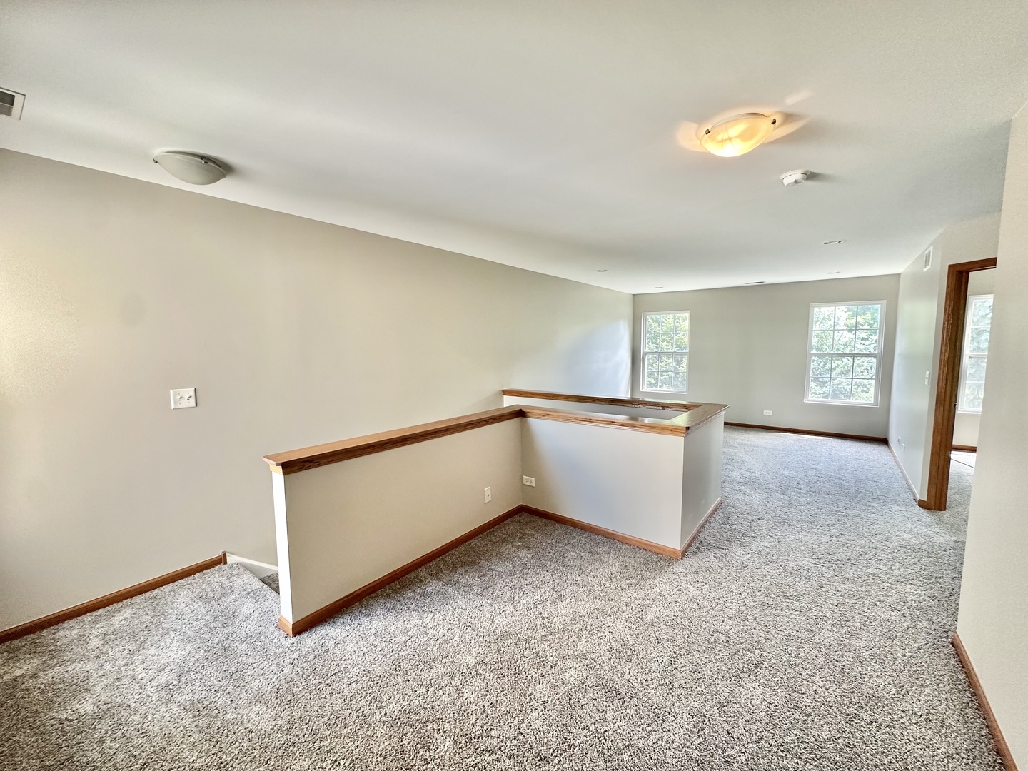 1911 W Crestview Circle, Romeoville, IL 60446