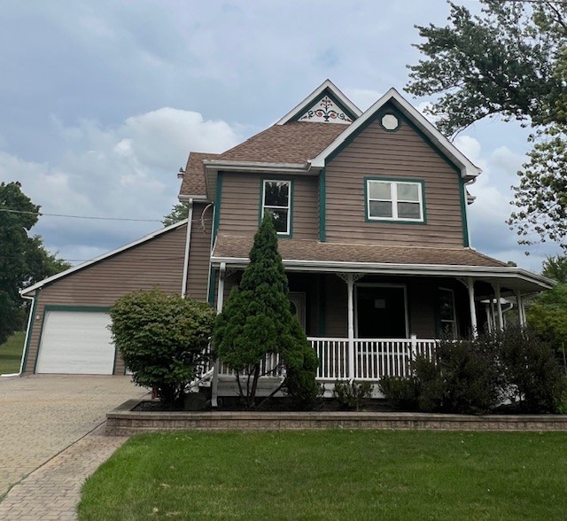 Eola,  IL 60519