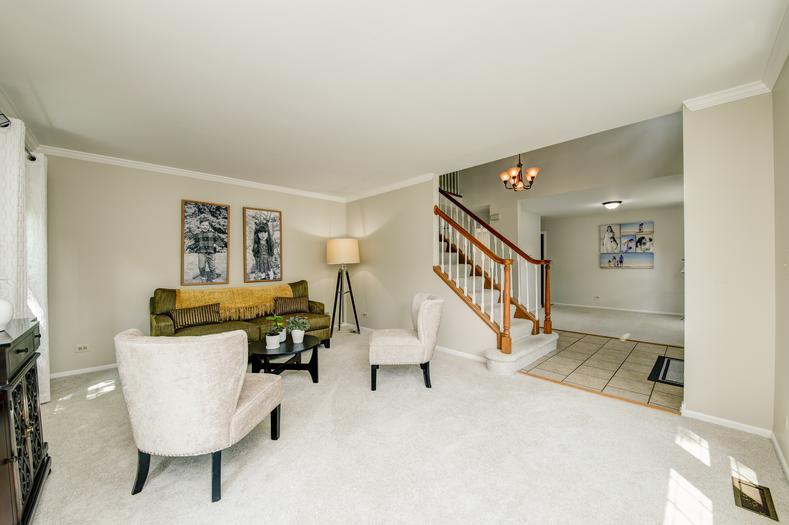 1538 Stockton Court, Bartlett, IL 60103