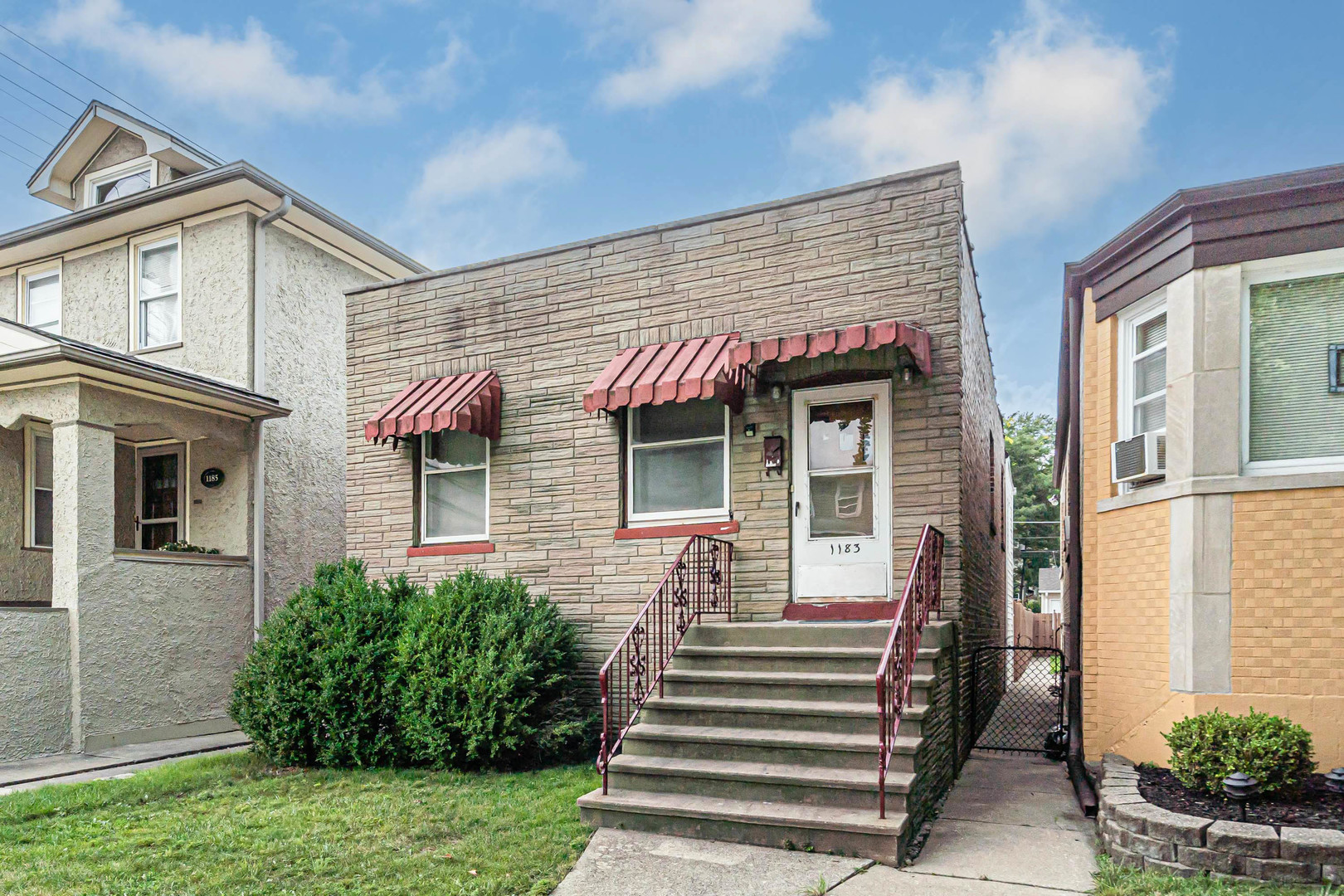 1183 S Scoville Avenue, Oak Park, IL 60304