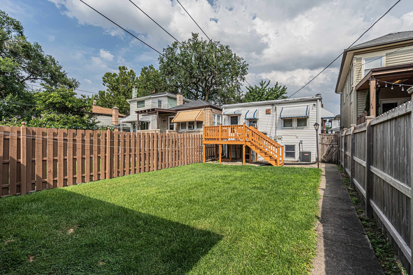 1183 S Scoville Avenue, Oak Park, IL 60304