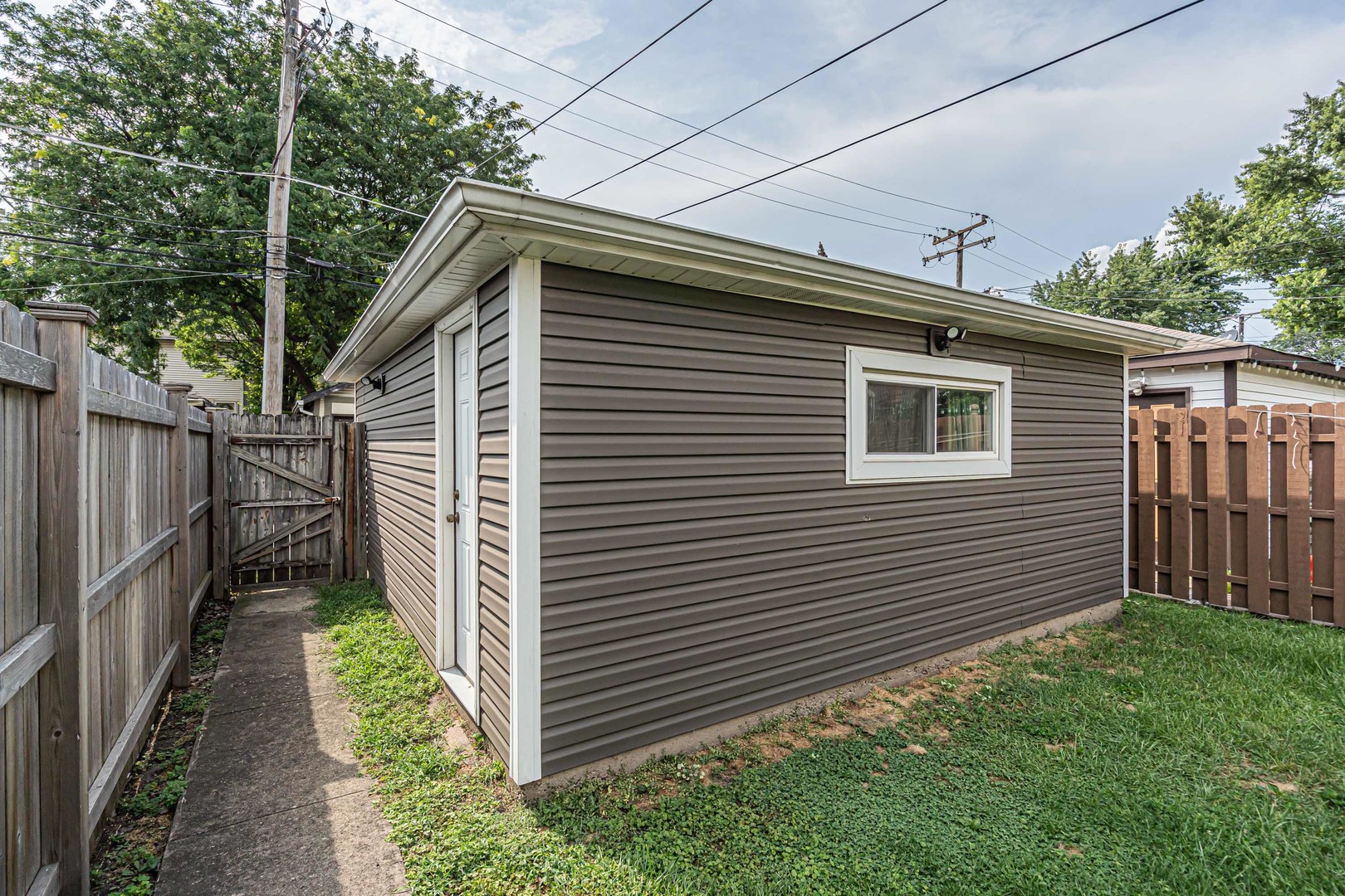 1183 S Scoville Avenue, Oak Park, IL 60304
