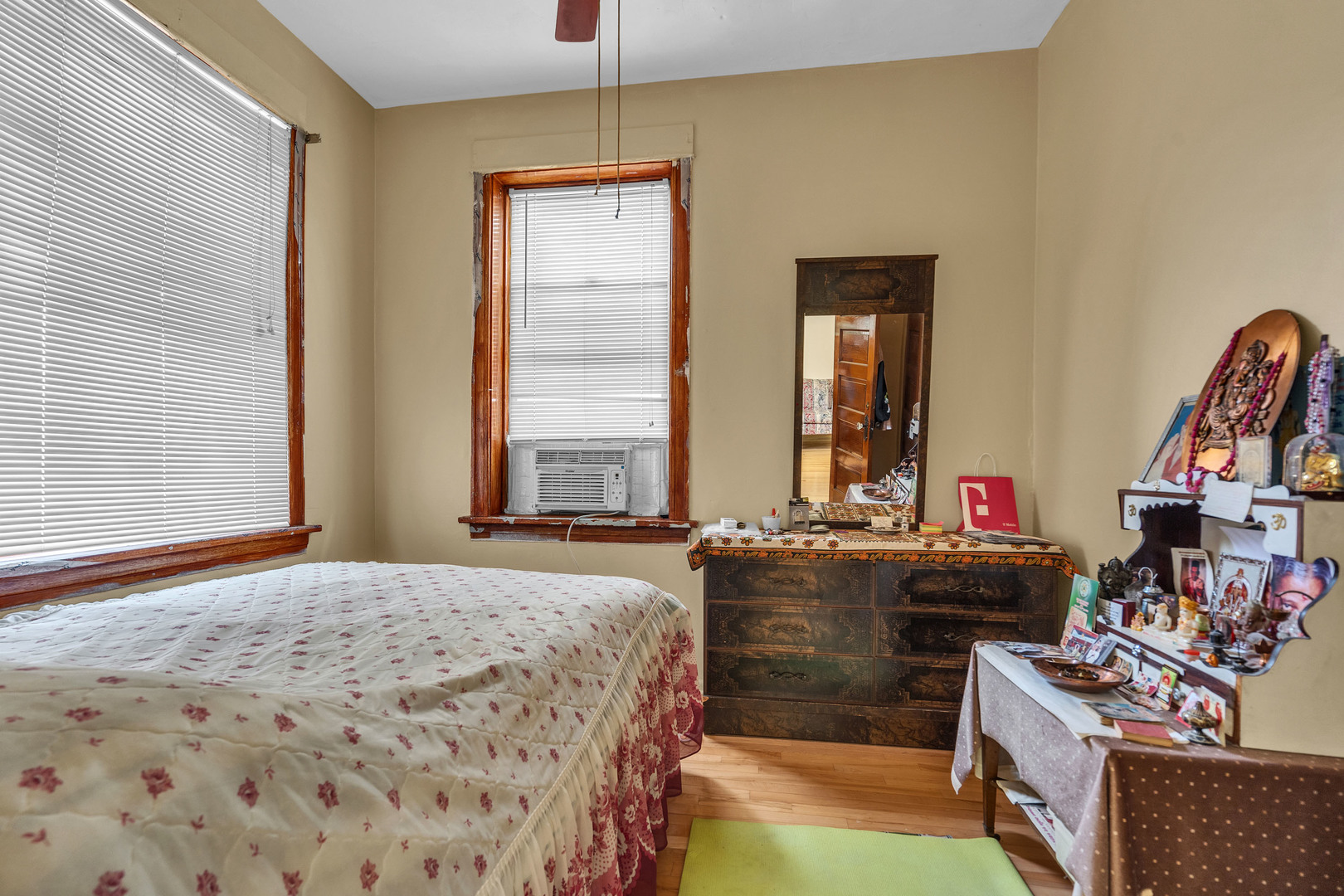 1183 S Scoville Avenue, Oak Park, IL 60304