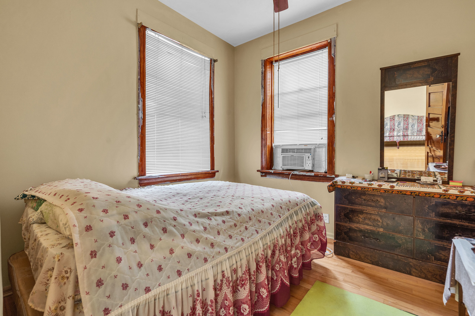 1183 S Scoville Avenue, Oak Park, IL 60304