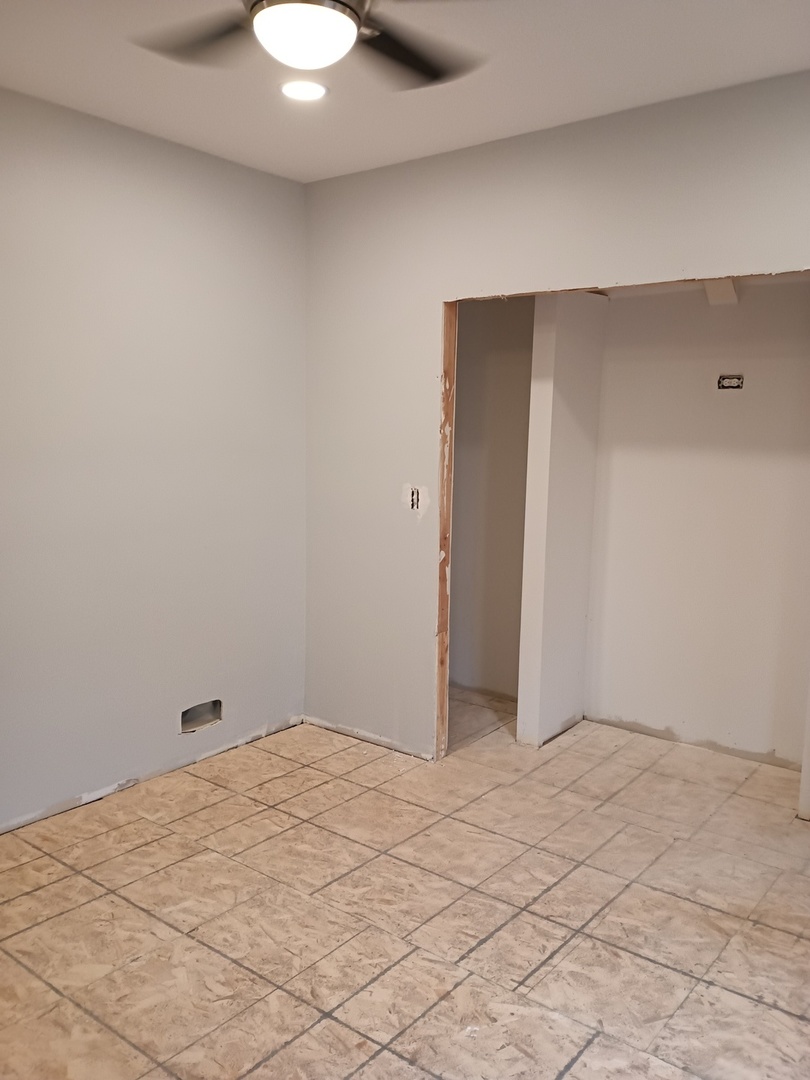 10217 S Lowe Avenue, Chicago, IL 60628