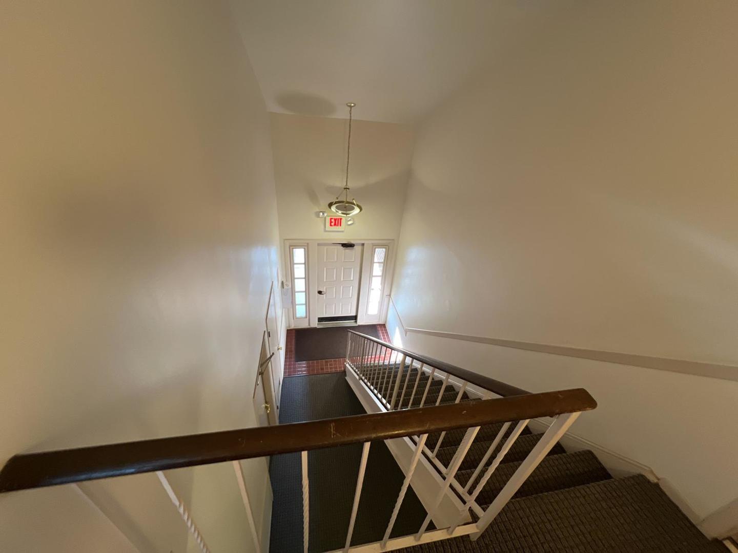 867 E Carriage Lane #8, Palatine, IL 60074