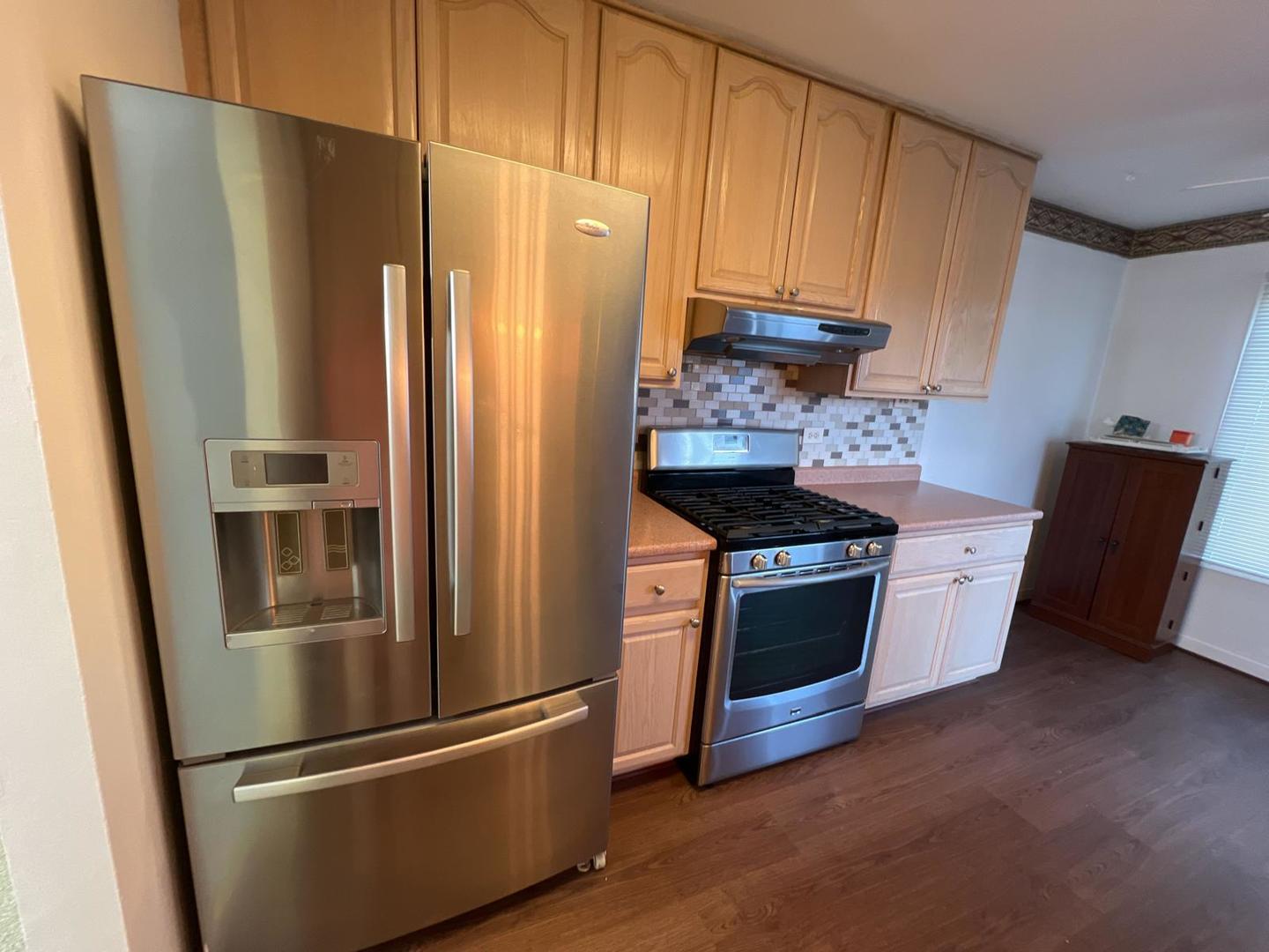 867 E Carriage Lane #8, Palatine, IL 60074