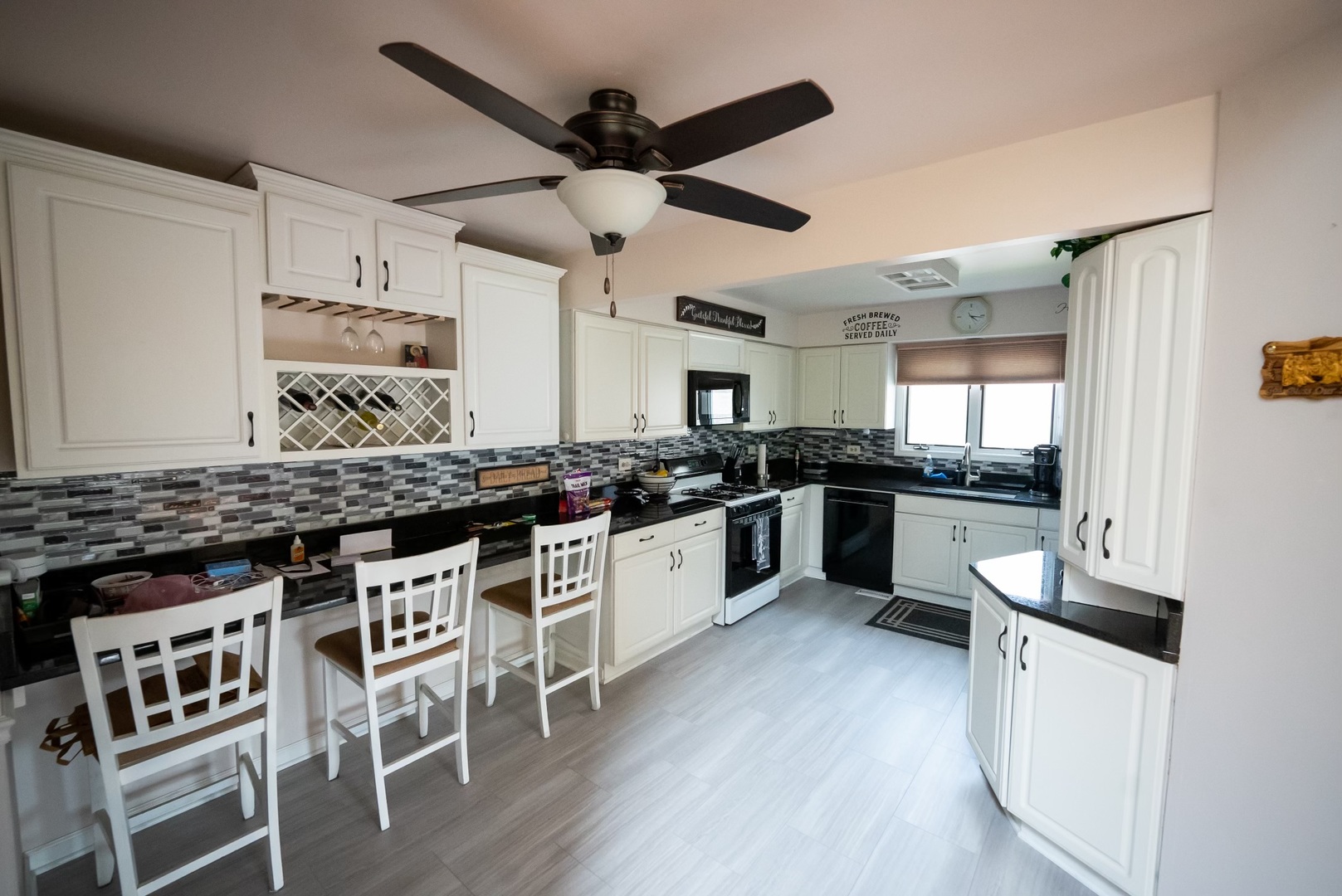 6954 Kingston Court, Tinley Park, IL 60477