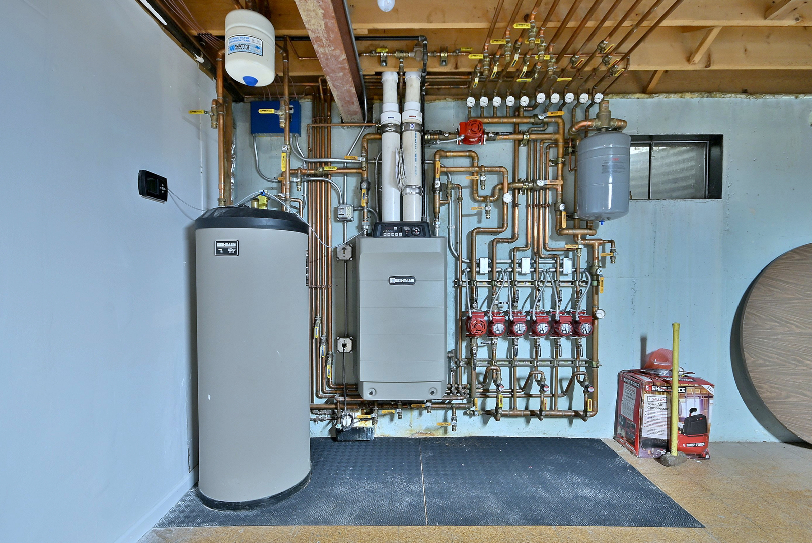 7976 Clarendon Hills Road, Willowbrook, IL 60527