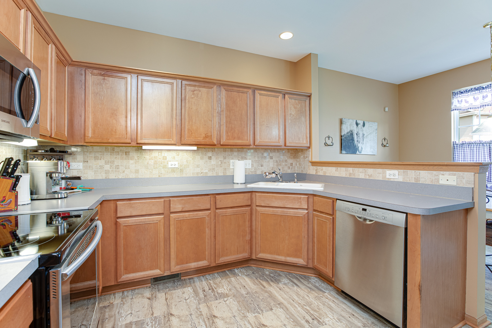 206 Brompton Lane #A, Sugar Grove, IL 60554