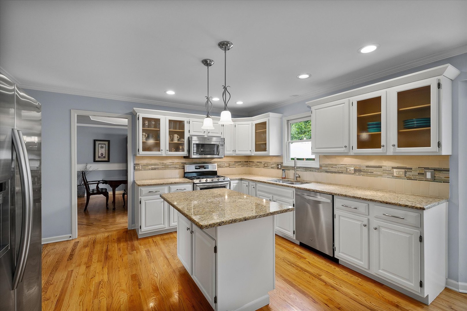 3827 Caine Court, Naperville, IL 60564