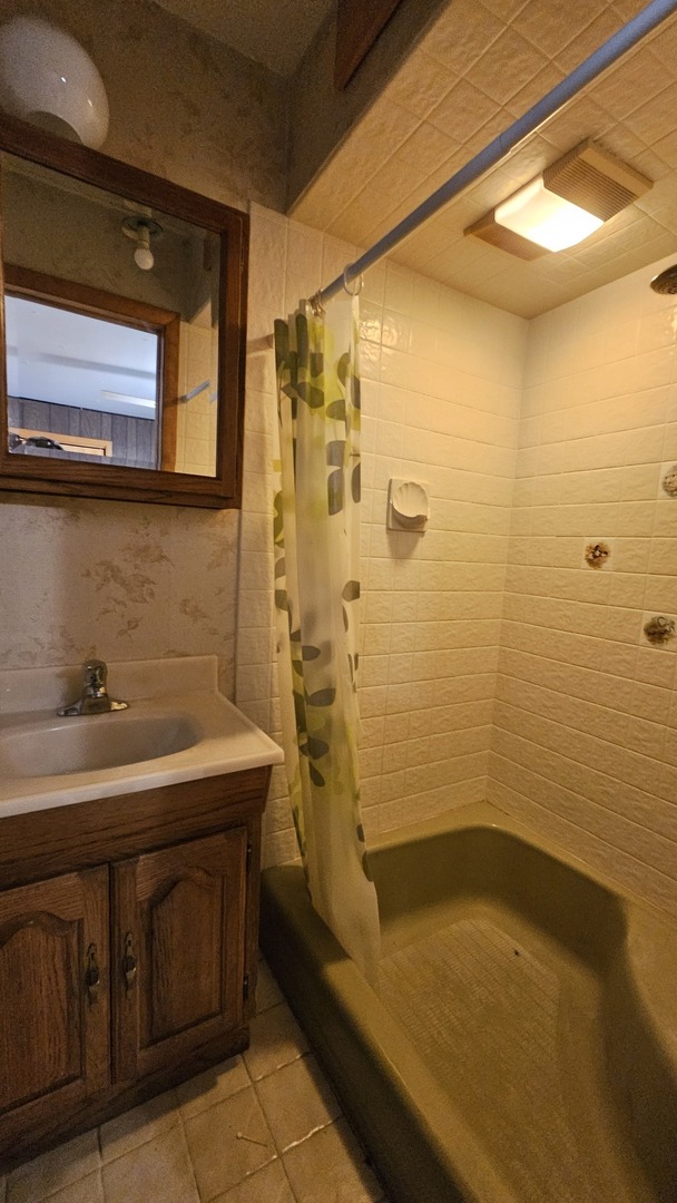 5400 W 85th Street, Burbank, IL 60459