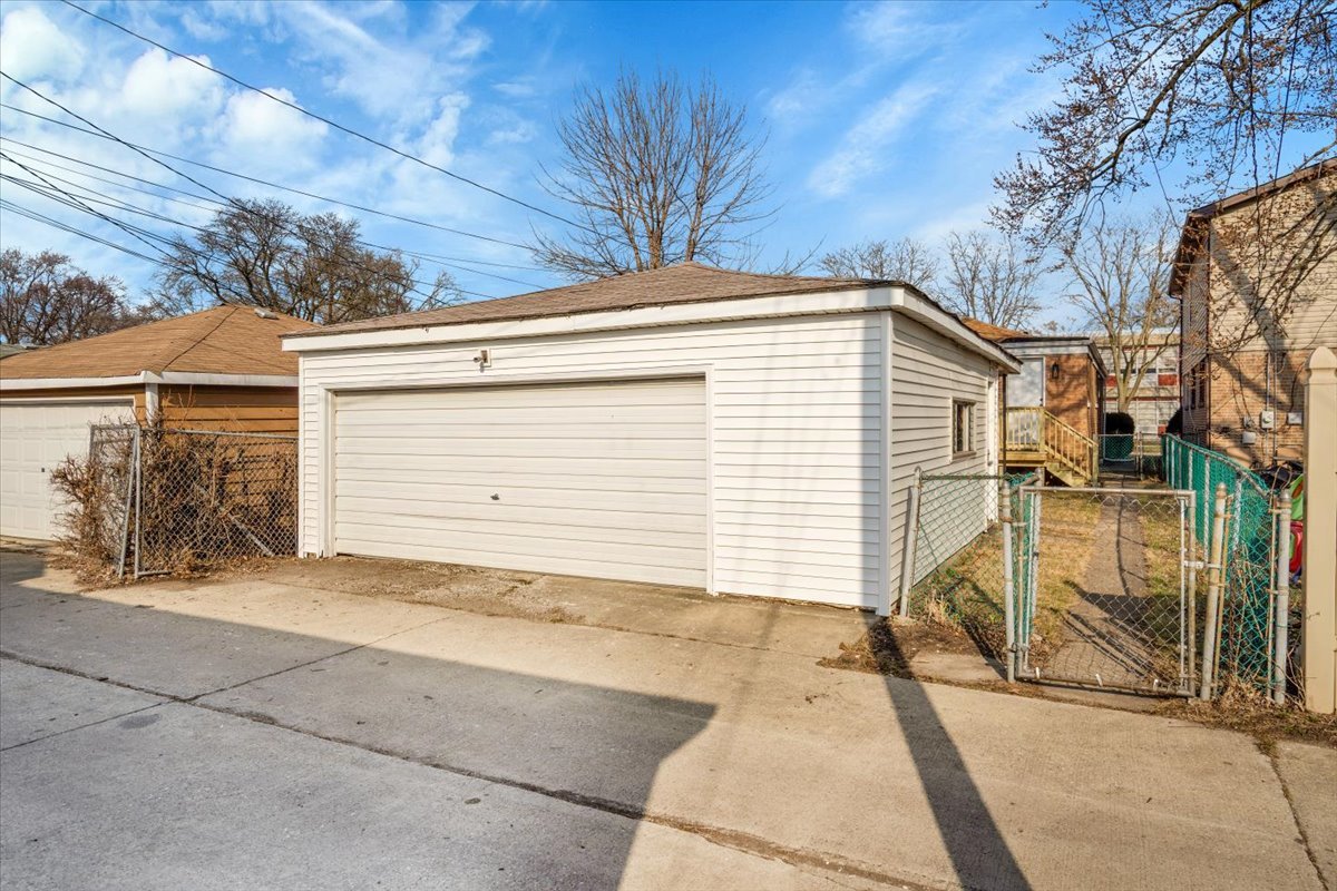 10854 S Union Avenue, Chicago, IL 60628