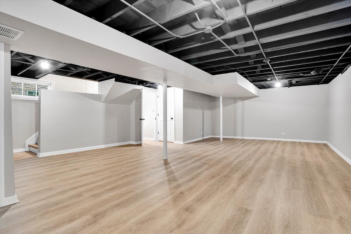 10854 S Union Avenue, Chicago, IL 60628