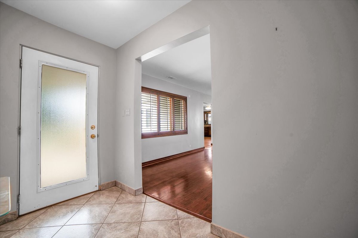 1303 Rice Street, Melrose Park, IL 60160