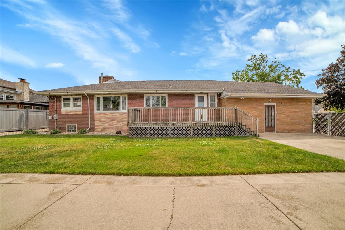 1303 Rice Street, Melrose Park, IL 60160