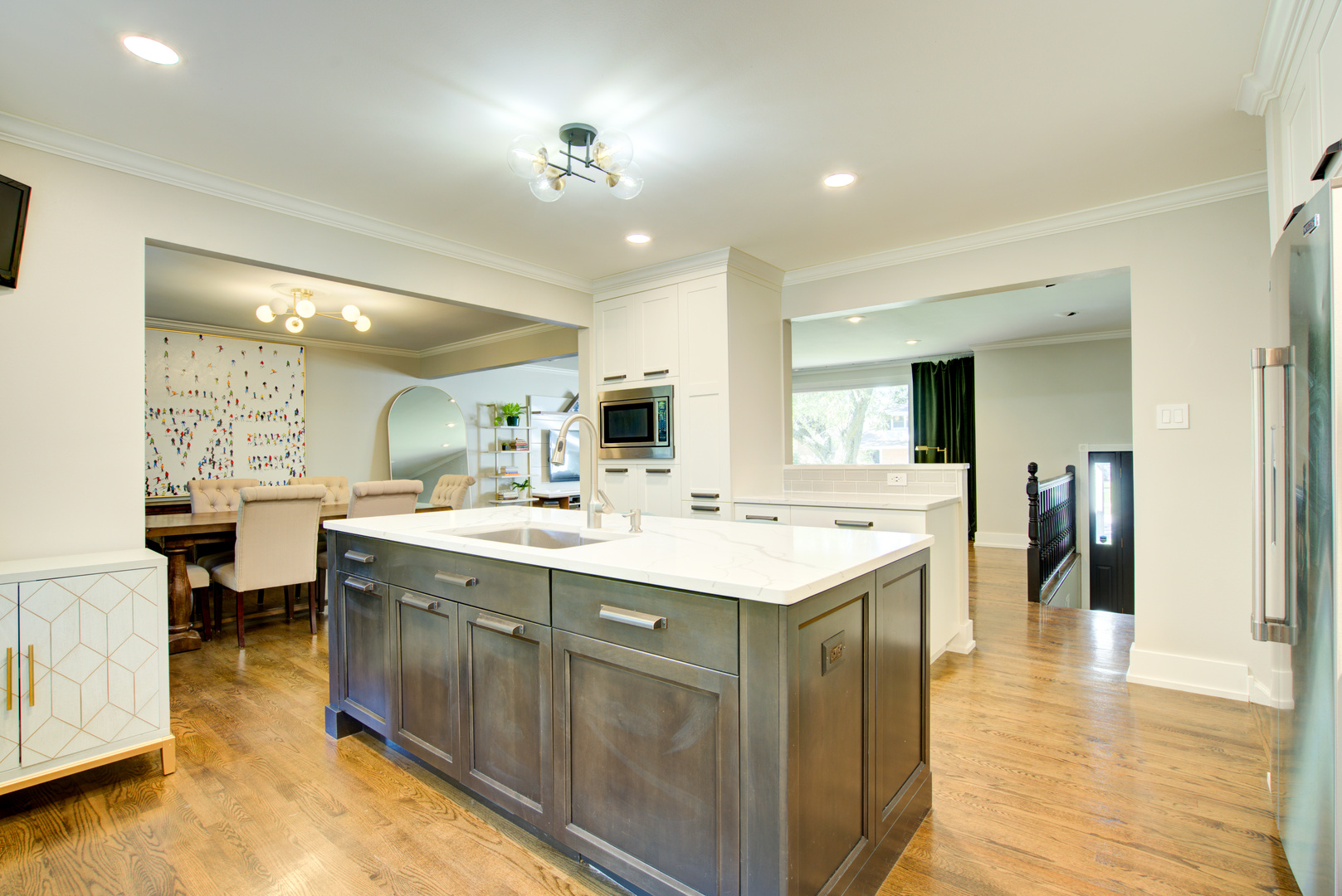 212 Richard Road, Naperville, IL 60540
