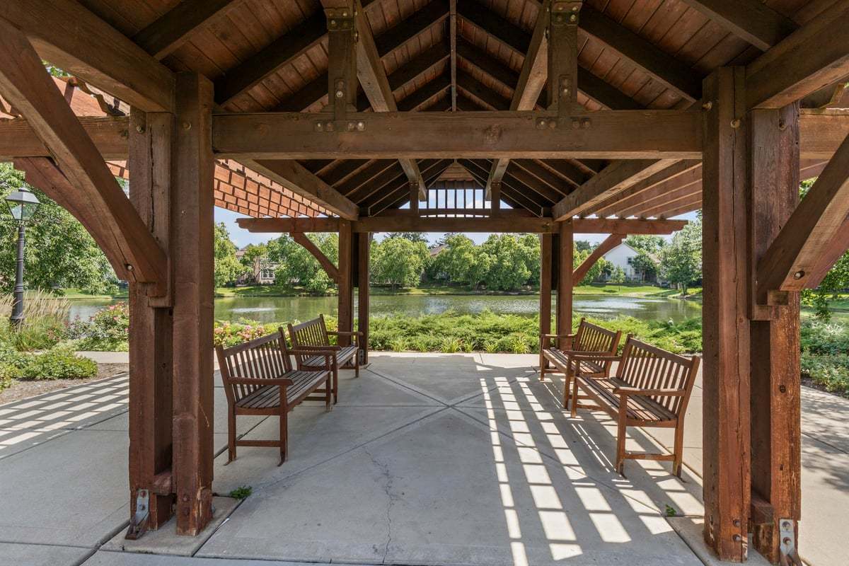 1708 Fairfax Lane, Oakbrook Terrace, IL 60181
