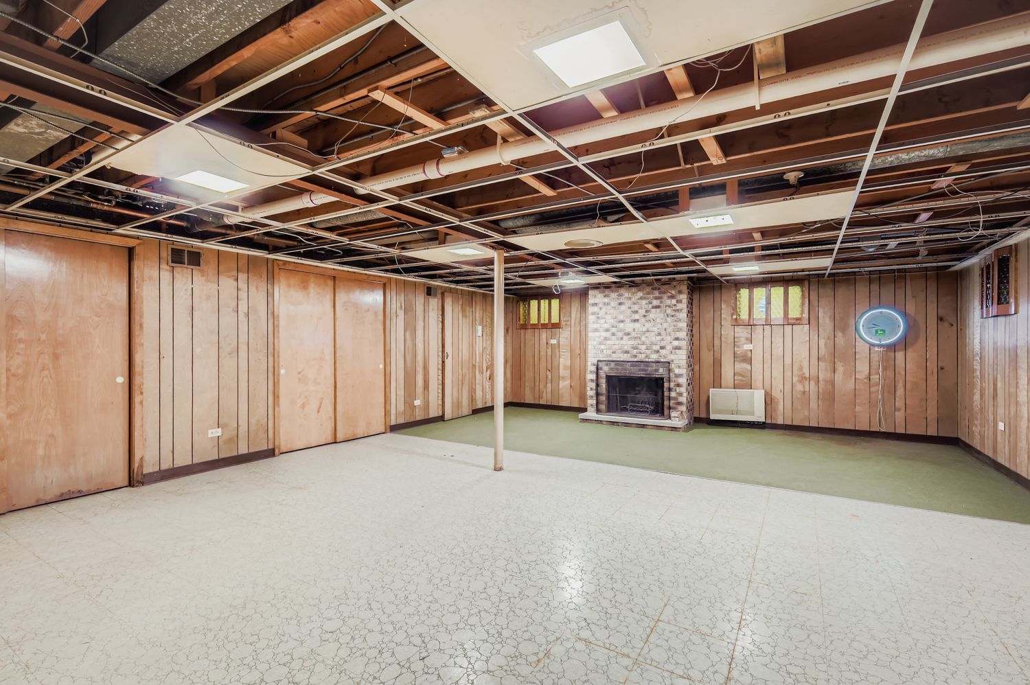 1410 W Lexington Drive, Arlington Heights, IL 60004