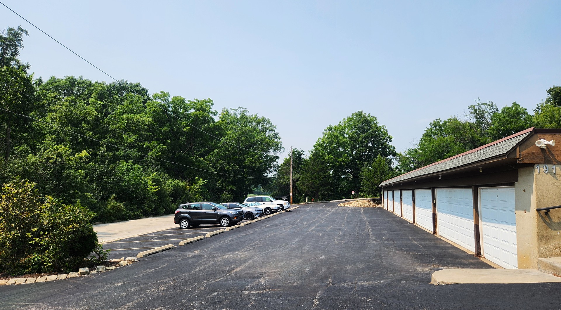 191 Hillcrest Terrace #1B, Bloomingdale, IL 60108