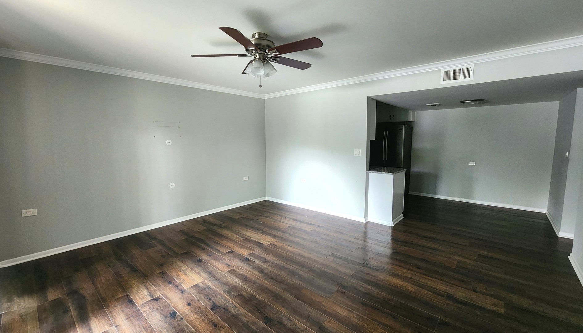 191 Hillcrest Terrace #1B, Bloomingdale, IL 60108