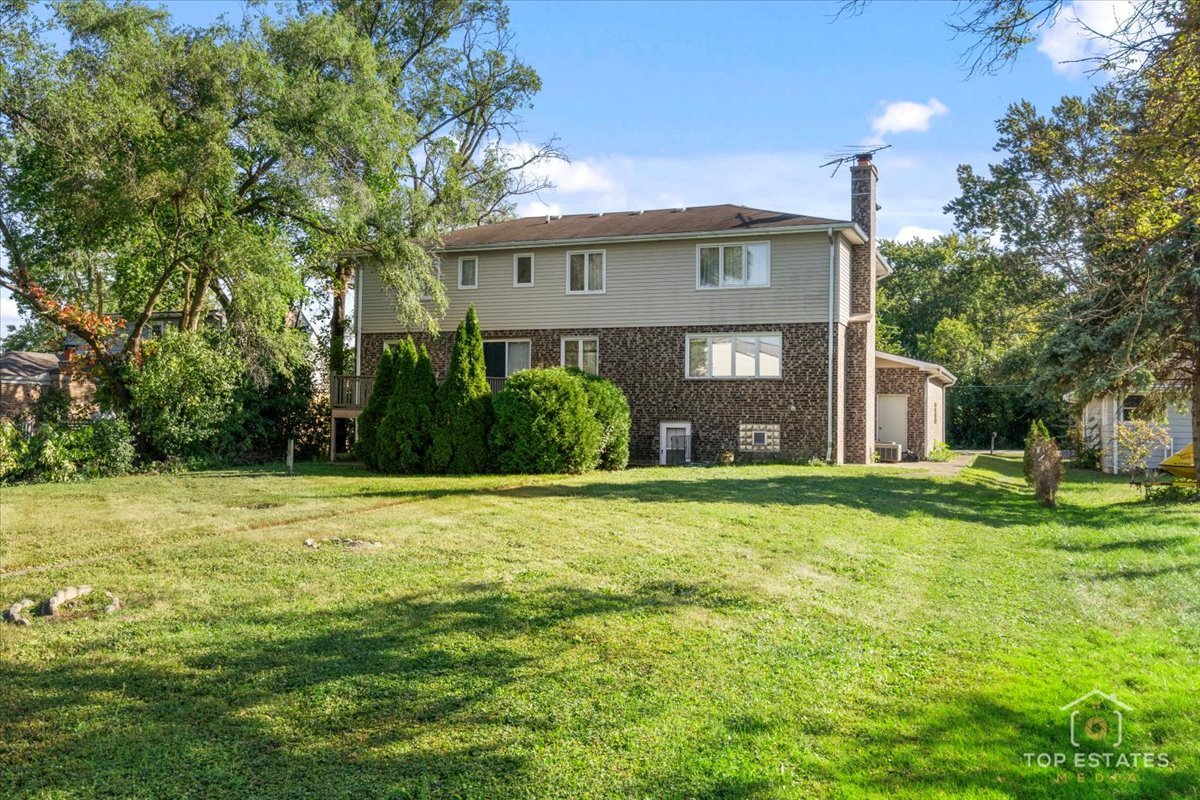 17W508 Hawthorne Avenue, Wood Dale, IL 60191