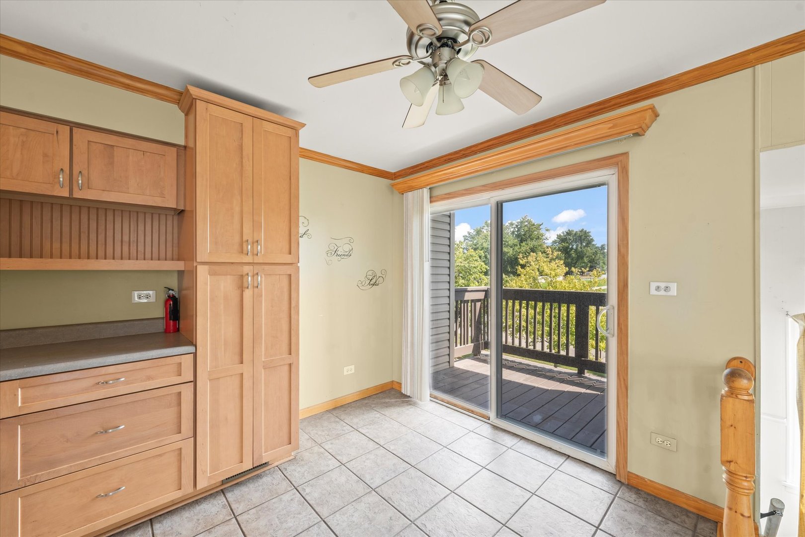 1316 Kingsbury Drive #1, Hanover Park, IL 60133