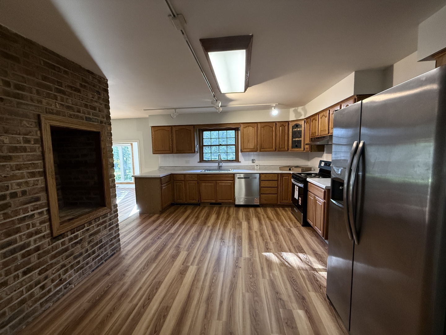1121 Birkdale Court, Naperville, IL 60563